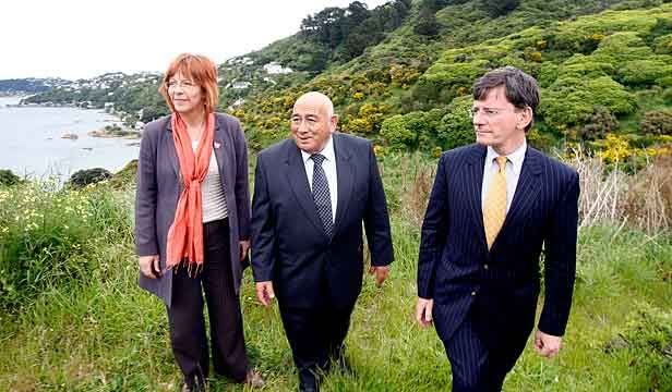 RESERVE ANNOUNCEMENT: Wellington Mayor Celia Wade-Brown,Sir Ngatata Love and Minister for Arts, Culture and Heritage Christopher Finlayson. — Photo: The Dominion Post.