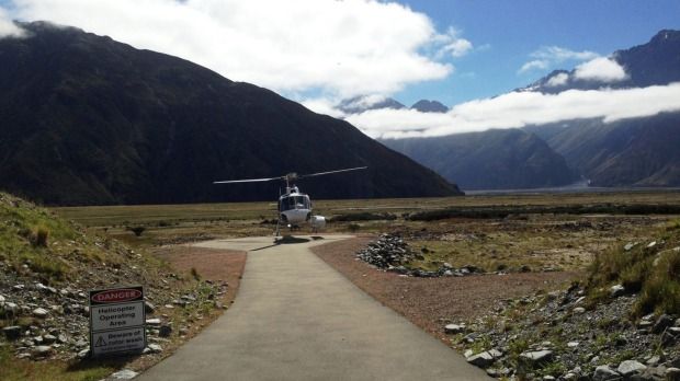 The body of a SAR team member who fell to his death on Aoraki/Mount Cook is recovered on Sunday. — Photo: NZ Police.