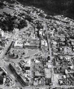 BUSTLING METROPOLIS: Downtown Wellington pre-Beehive in 1958.  WHITES AVIATION.