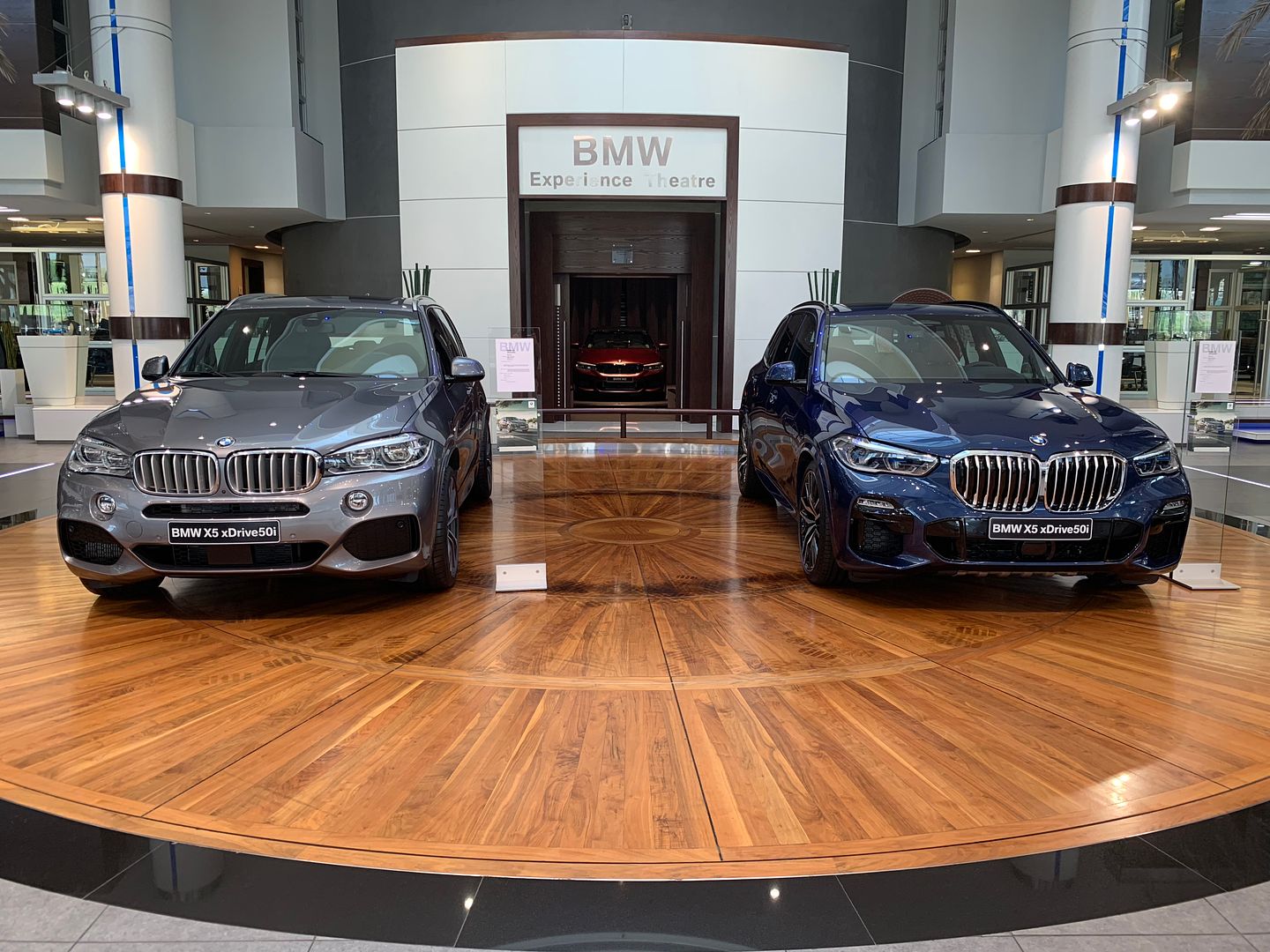Pics and observations: 2019 X5 (G05) and 2018 X5 (F15) - BMW X5