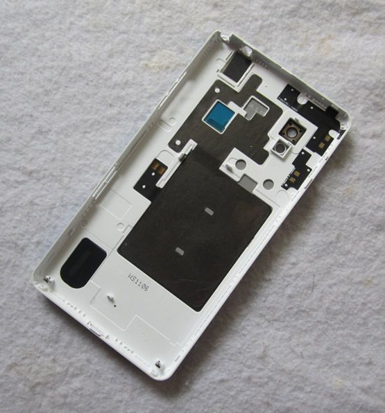 Bán nắp lưng chính hãng LG180 - 2